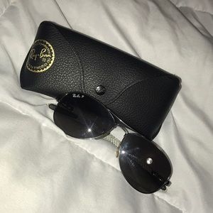 POLARIZED RAY BANS